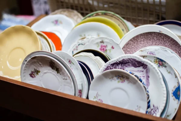 Crockery Unit